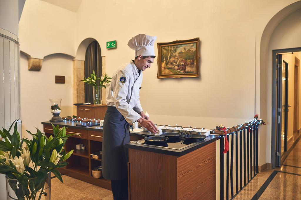 Imperial Hotel 3*