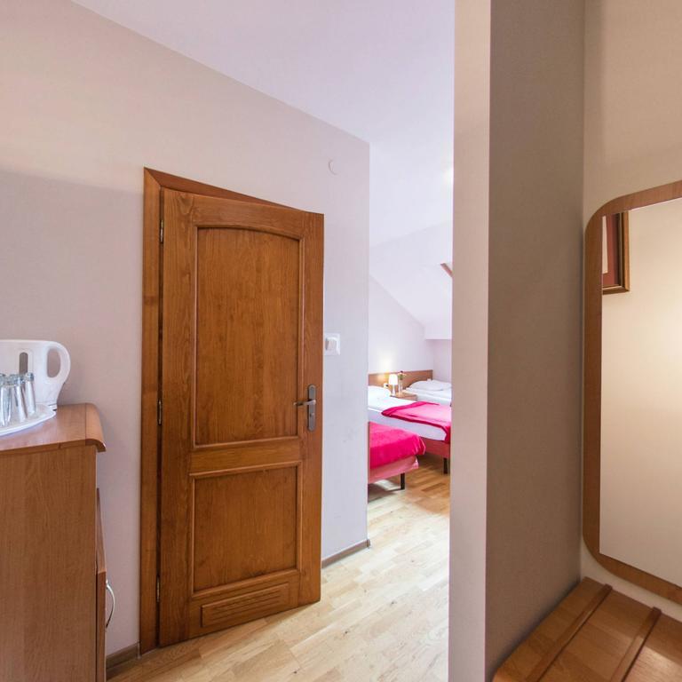 Aparthotel Kajzer 2*