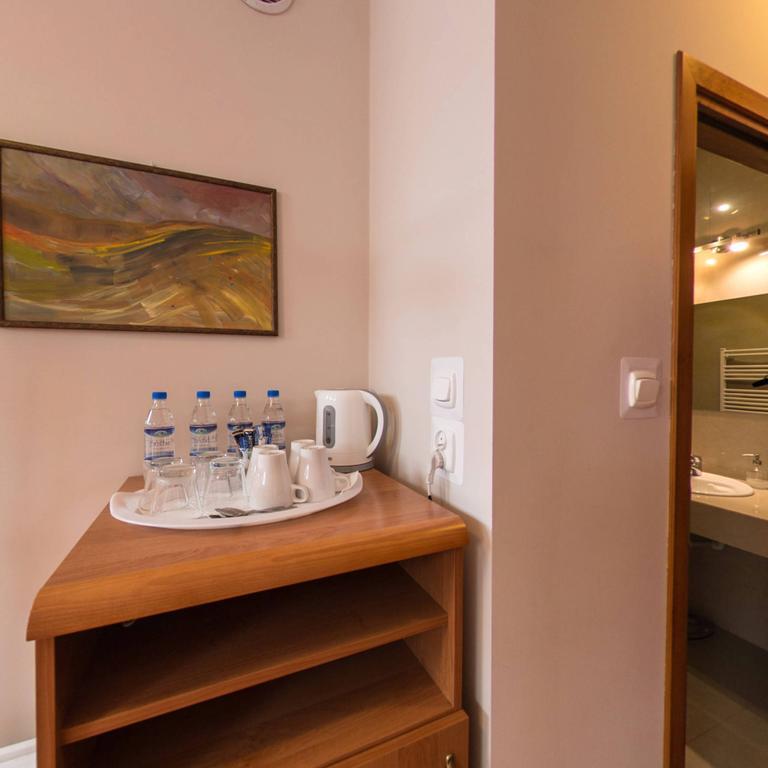 Kajzer Aparthotel 2*