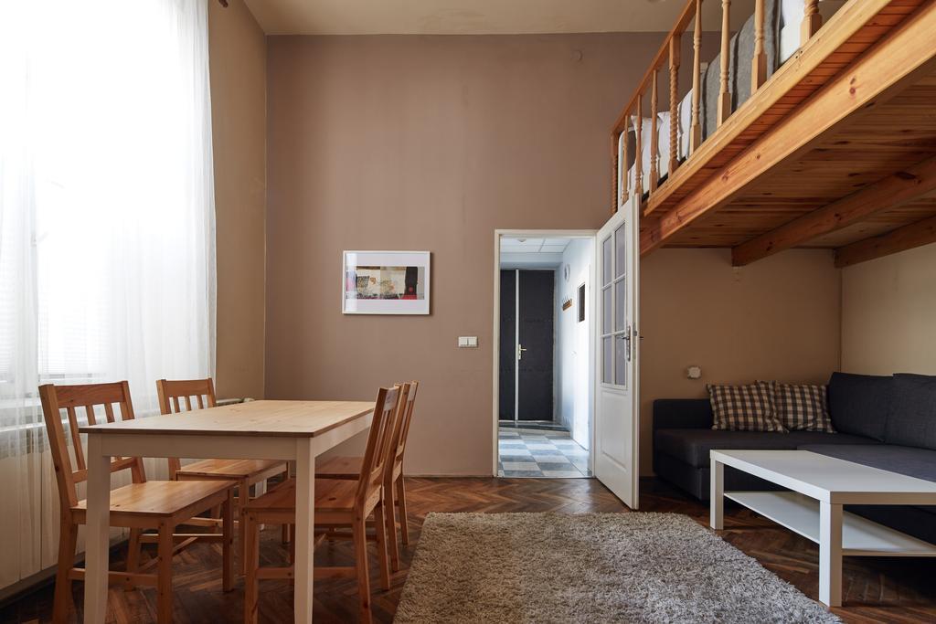 Apartment Sleepwellpl