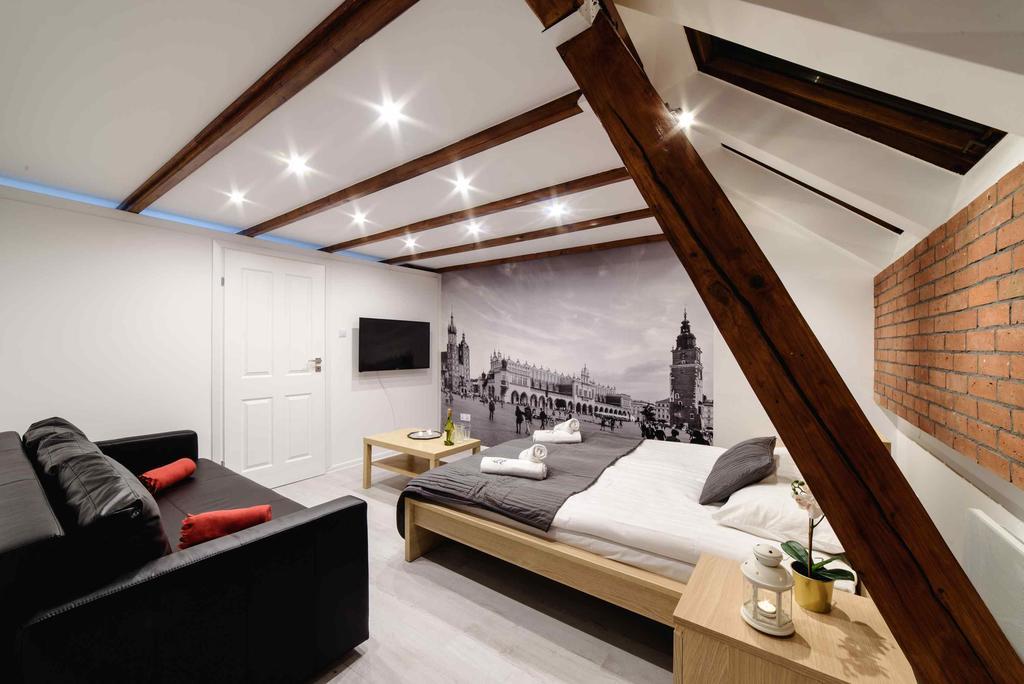 Cracow Rent Apartments: Spacious Near Main Square * Krakow