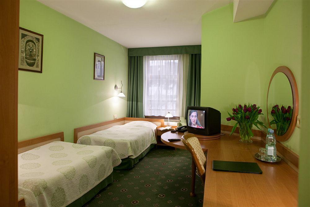 Secesja Hotel 3*