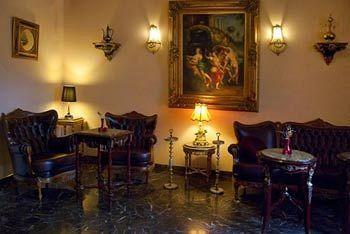 Old Time Hotel