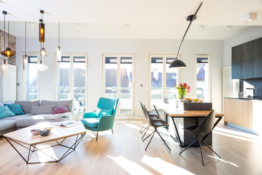 Privilege Suites Aparthotel