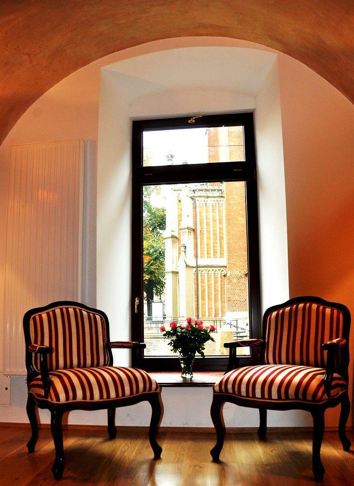 Hotel Santi 4*
