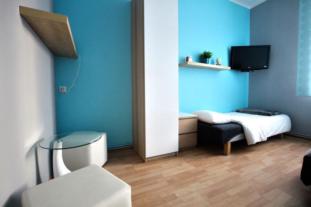 Rainbow 3 Apartment *