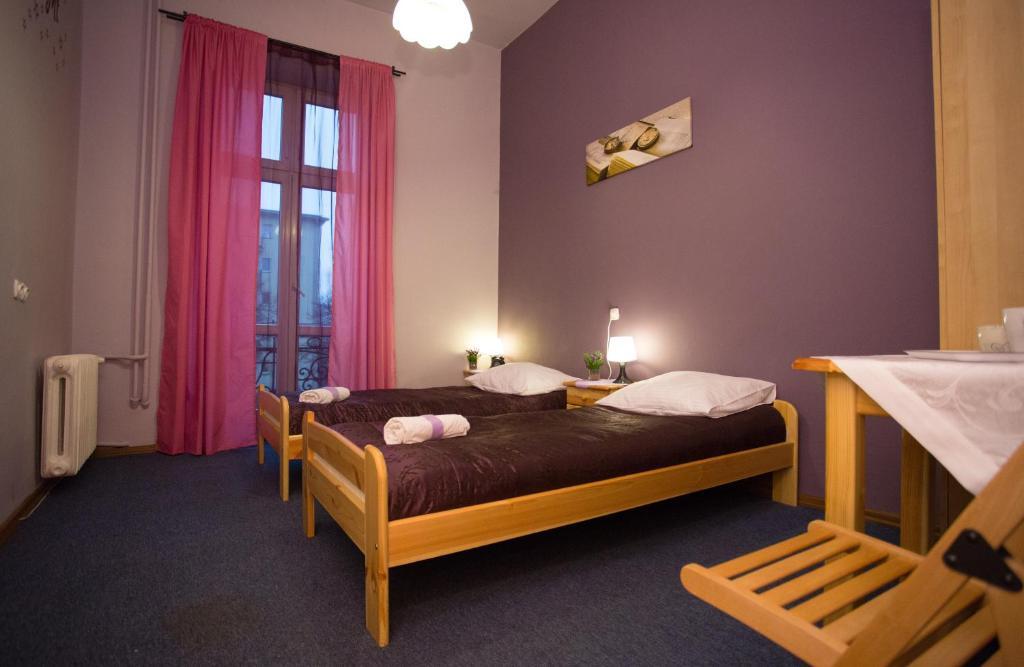 Hostel Dragon Aparthostel Senatorska *