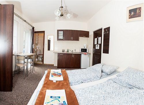 Apartment Euro-room &