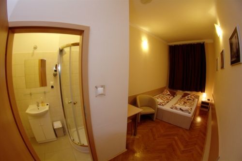 Euro-room & * Krakow