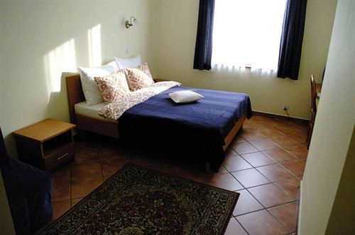 Lorenzo Hotel
