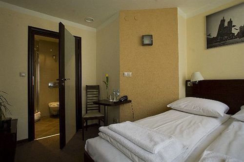 Atlantic Aparthotel 3*