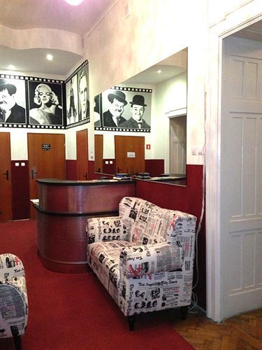B Movie Hostel *
