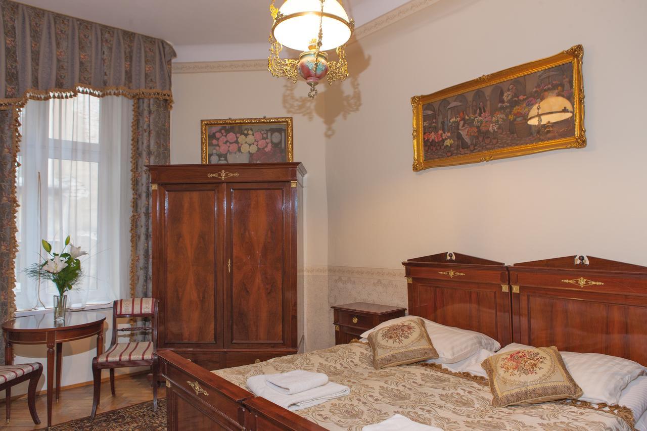 Metropolitan Aparthotel 3*