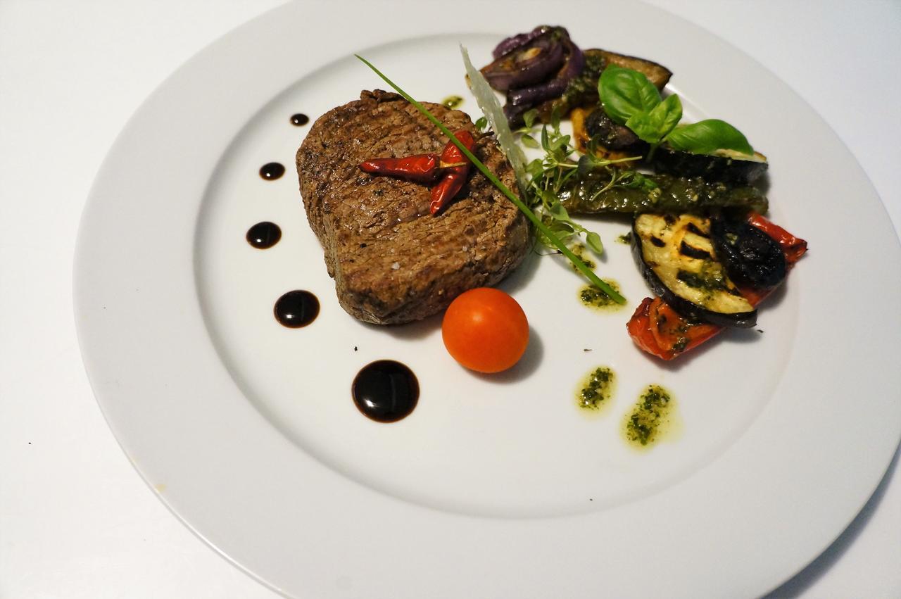 Lorenzo Hotel 3*