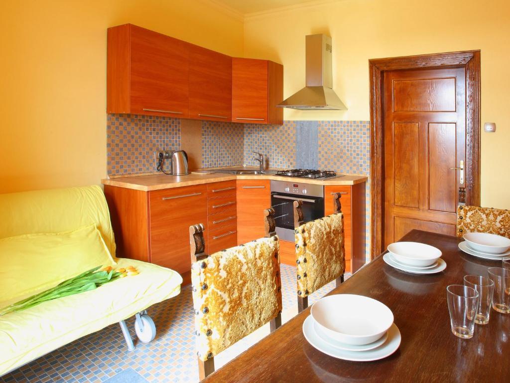 Decameron Apartment *