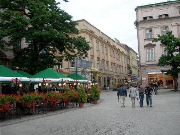 Main Market Square Apartment