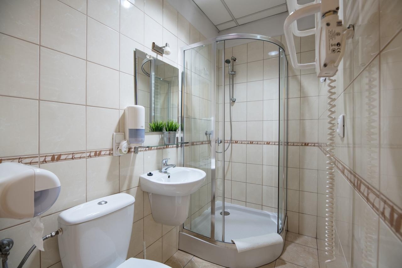 Golden Lion Guest Szewska 19 Aparthotel 3*