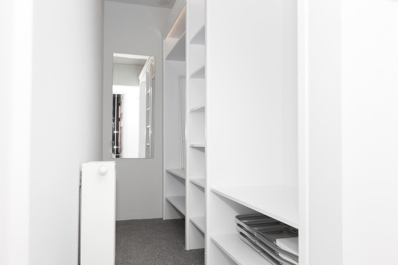 Tenczynska 3 Apartment