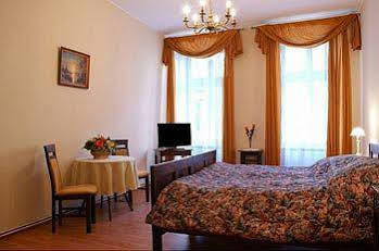 Camea 3*