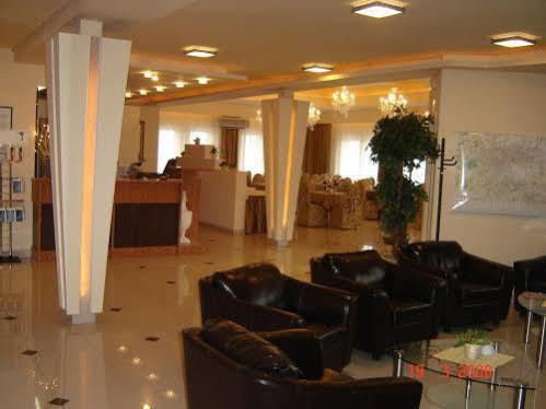 Junior Hotel 3*