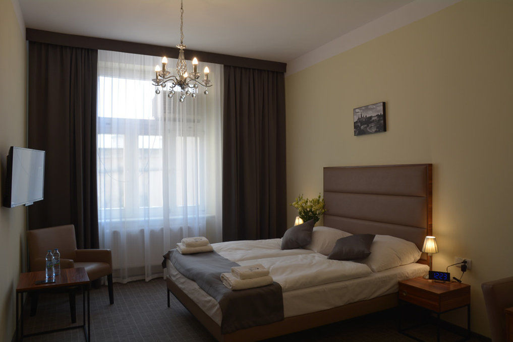Old Town Aparthotel 3*