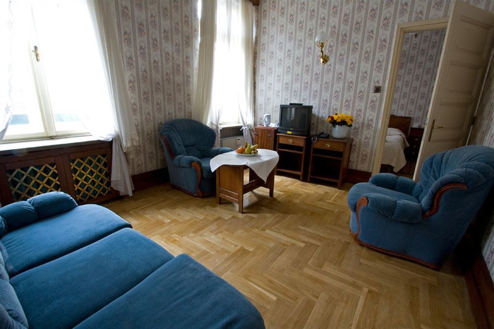 H15 Francuski Old Town - Destigo 5* Krakow
