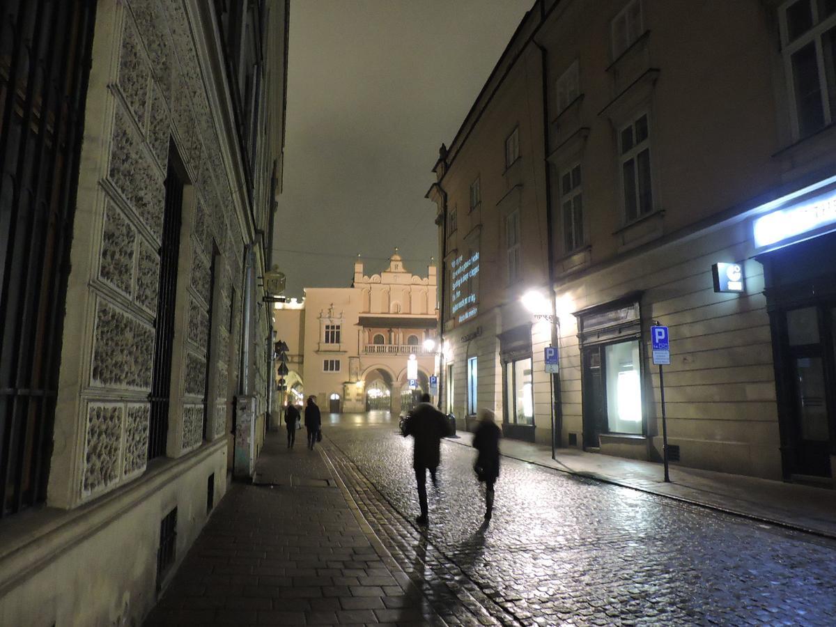 Apartment Negre Bracka 1a Krakau
