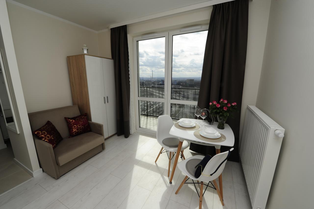 Romantic Sky Apartment- 15th Floor *