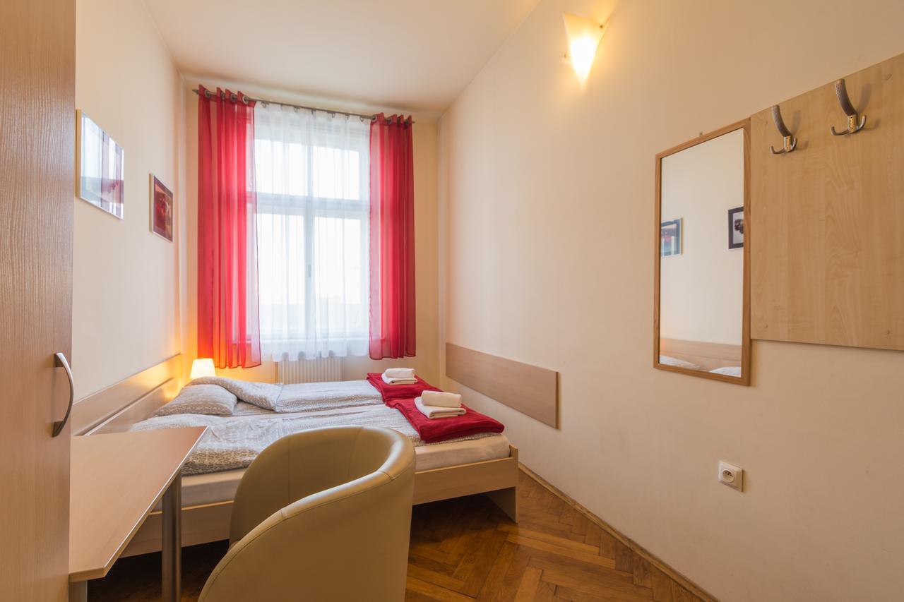 Apartment Euro-room &