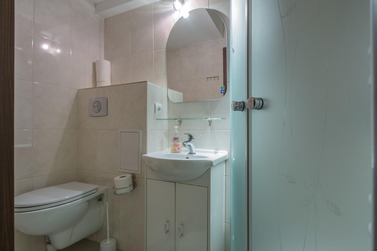 Apartment Euro-room & *
