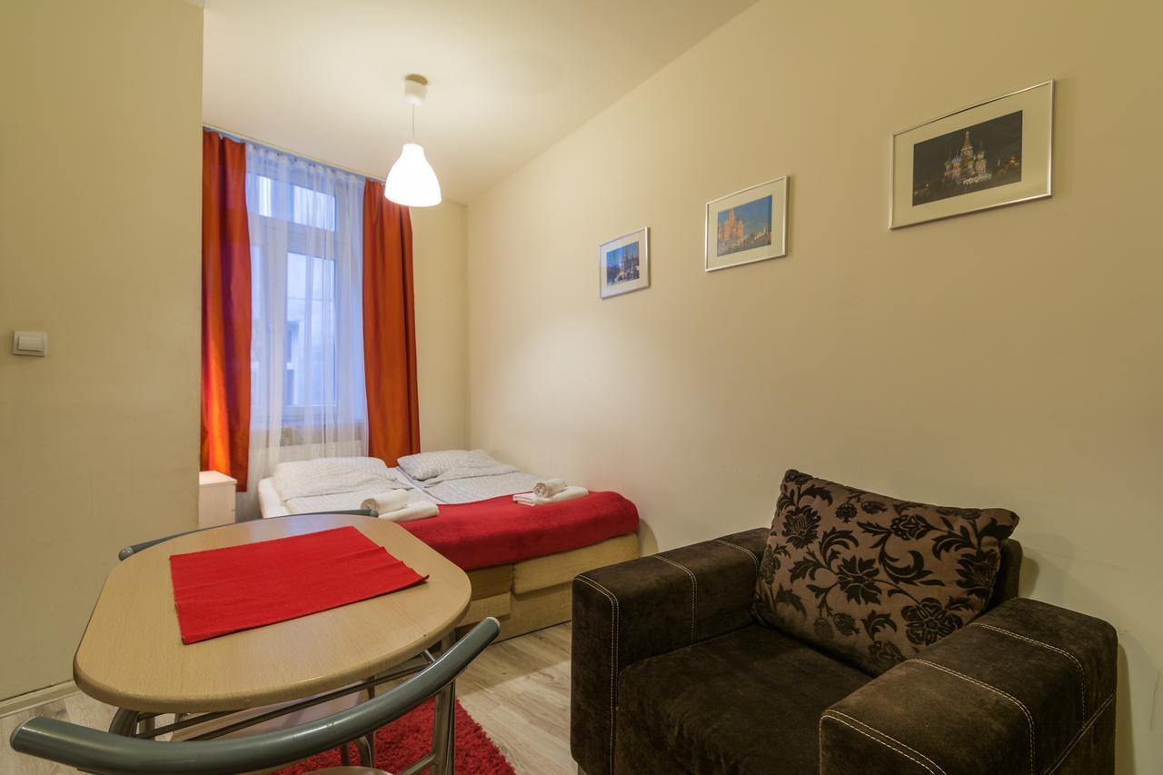 Apartment Euro-room & *