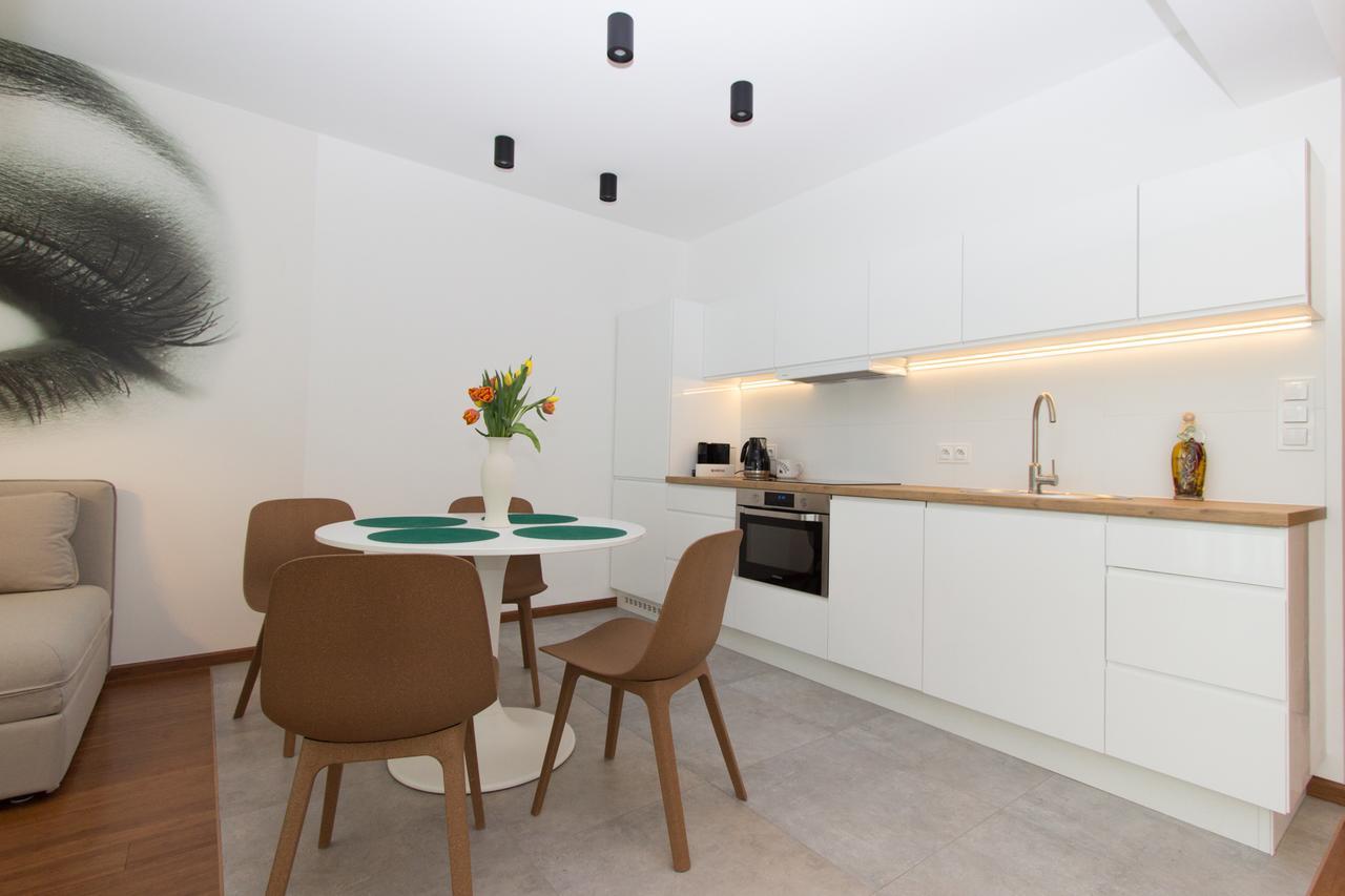 Lenzo Apartament *