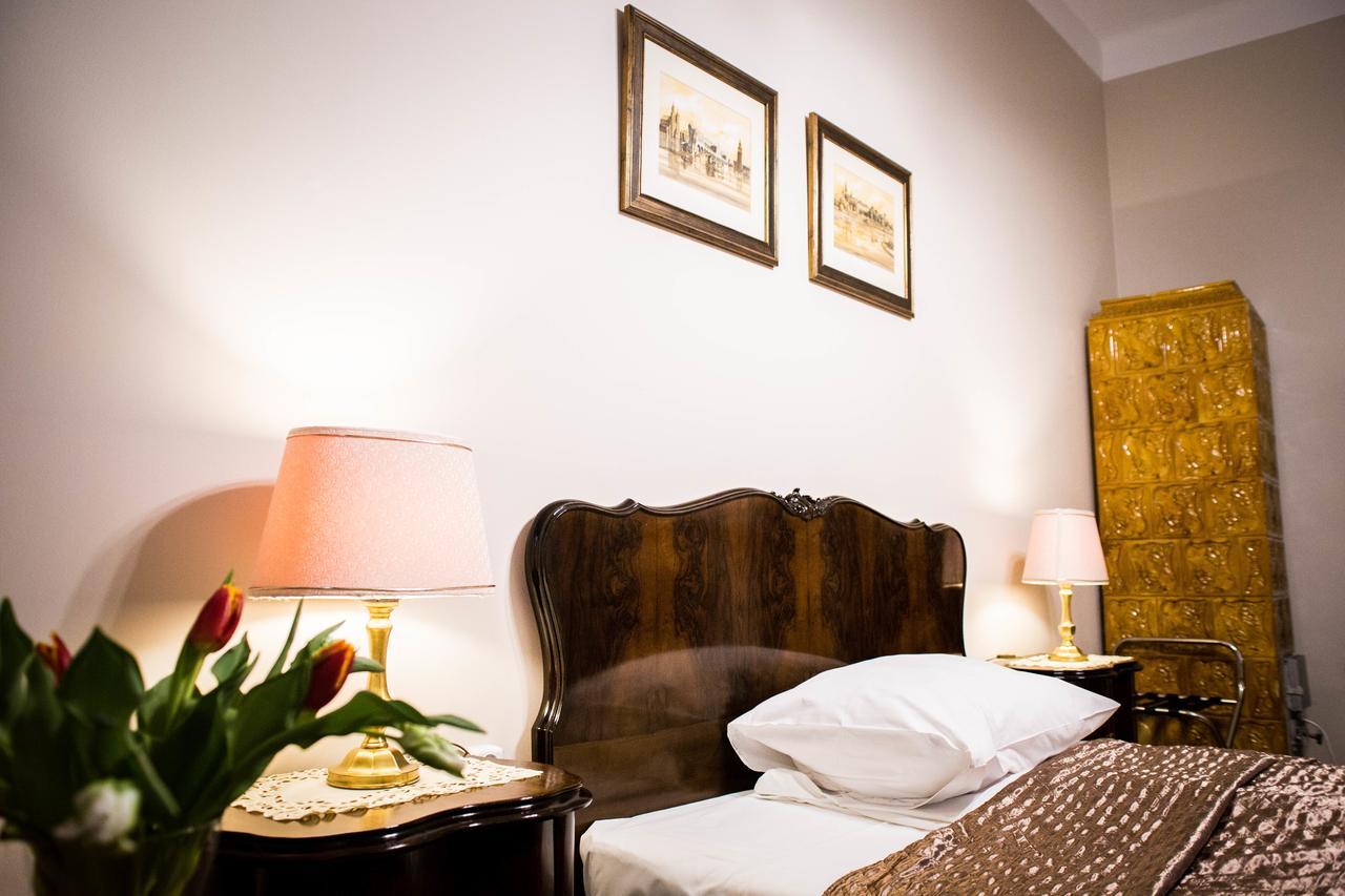 Maria Aparthotel 2*