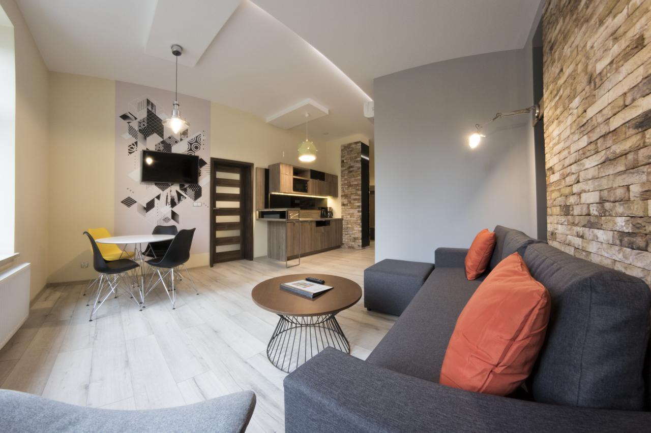 Aparthotel Yourplace M57 3*