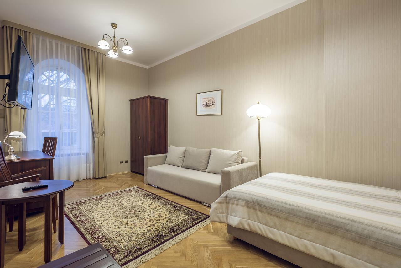 Royal Hotel 3*