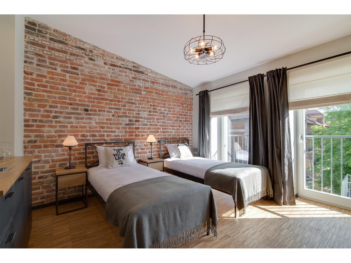 Well Well Aparthotel Krakau