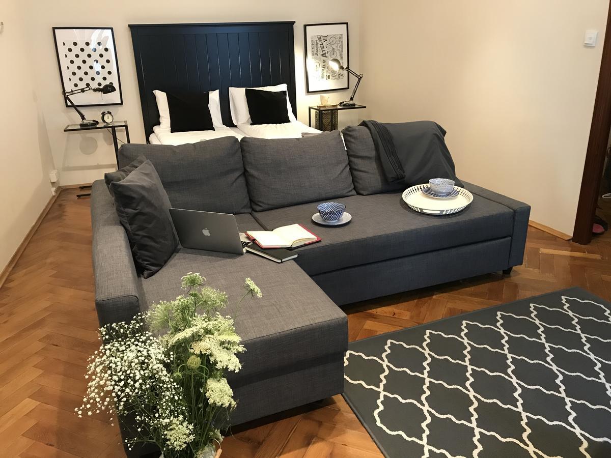 Czarna Kawka Apartment *