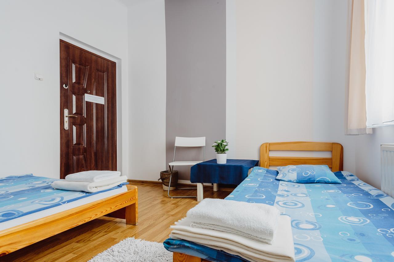 Tara Hostel