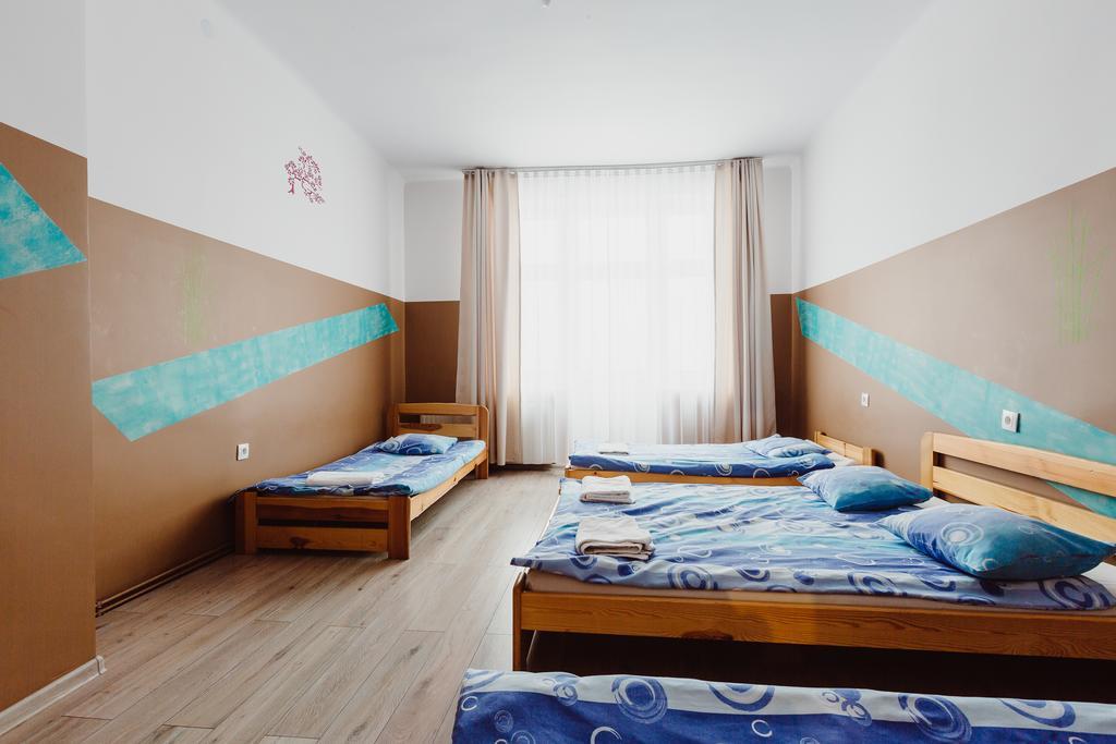 Tara Hostel *