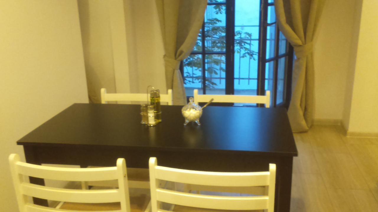 Words & Swords Homestay *