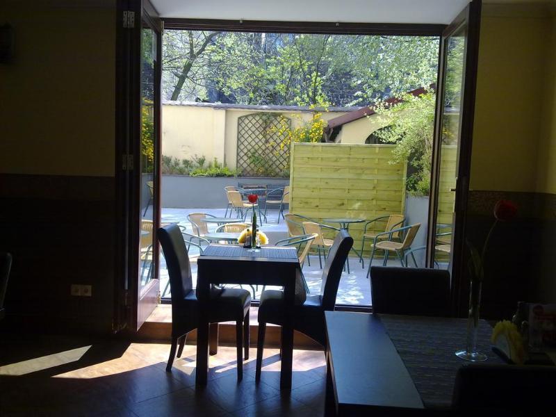 Tournet Bed & Breakfast 2*