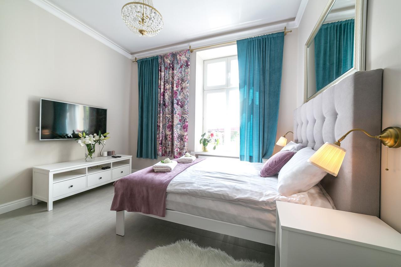 Wrona | Wrona Apartamento
