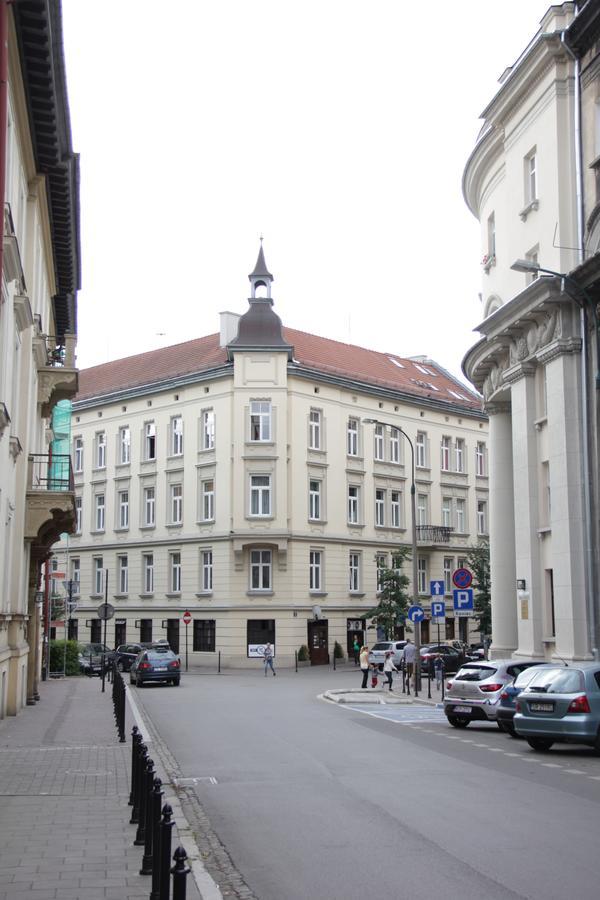 Bonjour Apart Old Town Apartment *