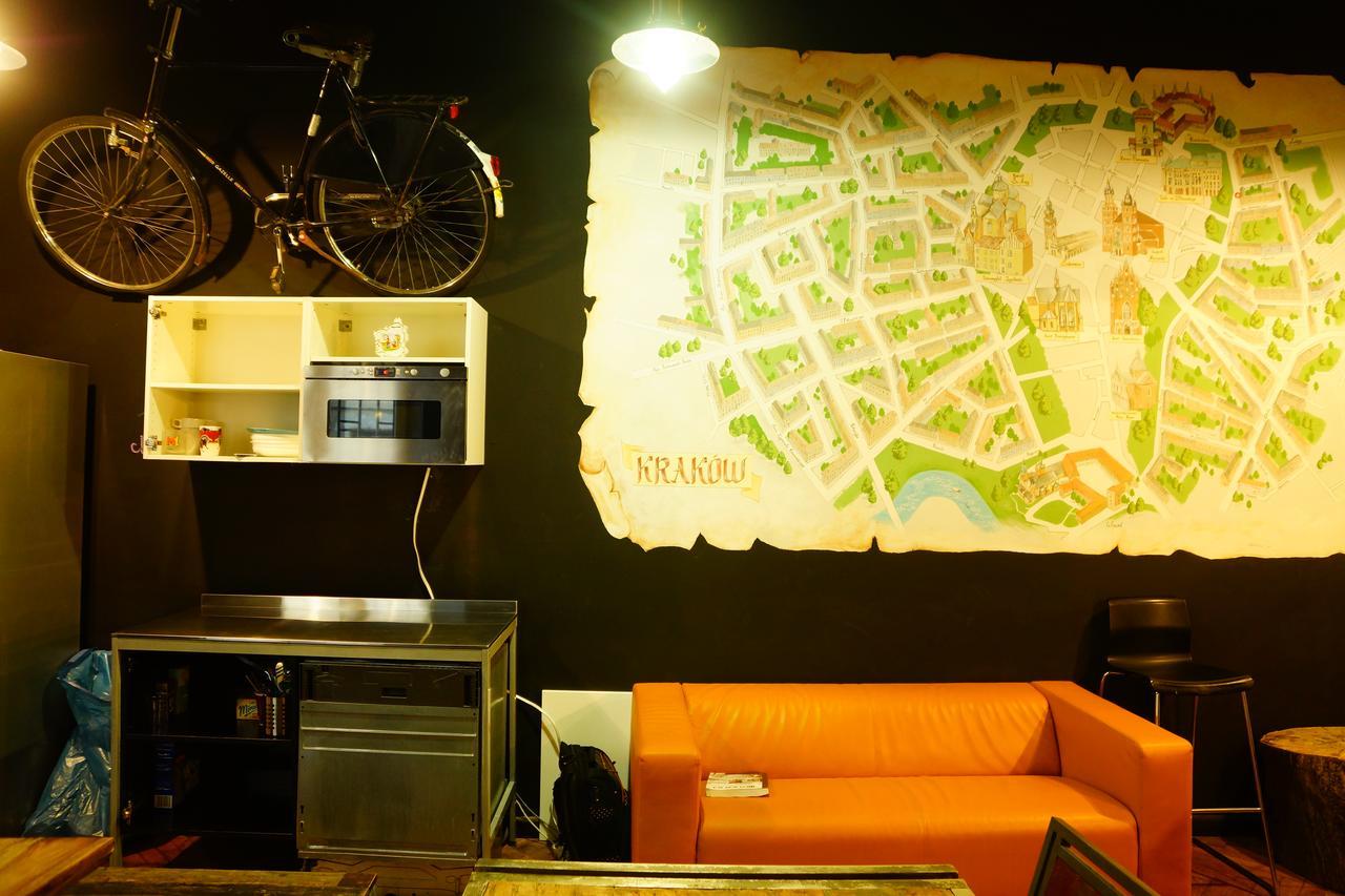 Hummus Vegan Hostel Krakow
