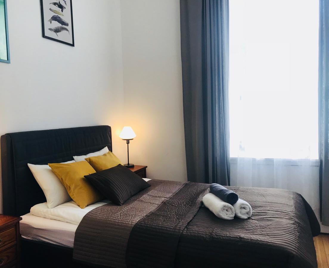 Amber Guest Aparthotel 2*