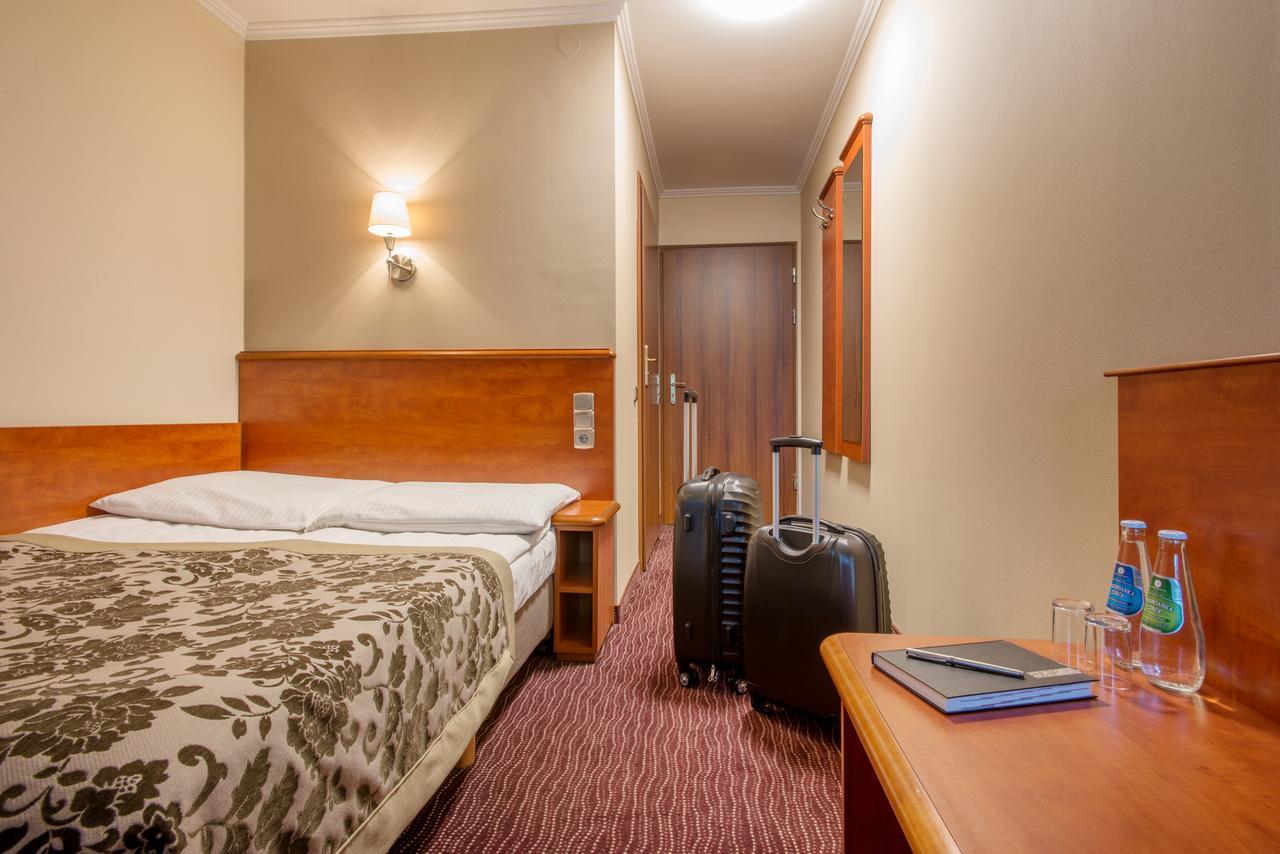 Krakus 3* Krakow