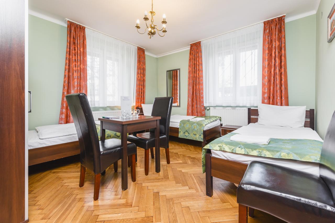 Bialy Dom Krakow