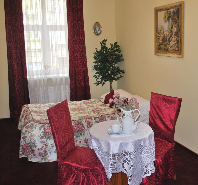 Astor 3*