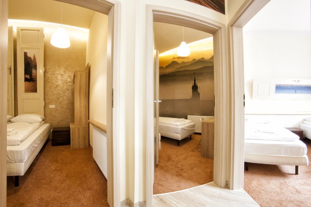 Nocny Apartment *