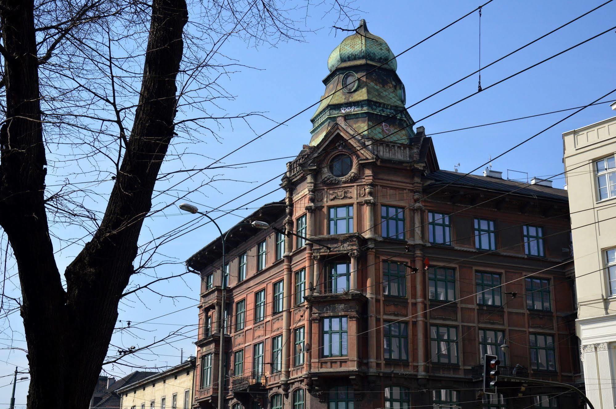B Movie Hostel Krakow